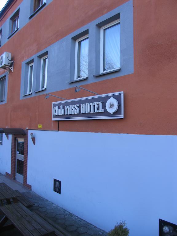Pass Hotel Zebrzydowice Exterior foto